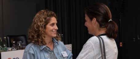 Noemí Cortés Rey speaks about PICCs in intensive care units.