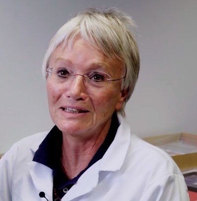 Dr Anne BARRES